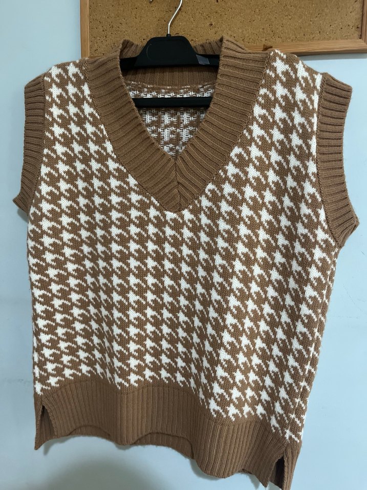 Kadın Kahverengi V Yaka Örgü Süveter - Görsel 3