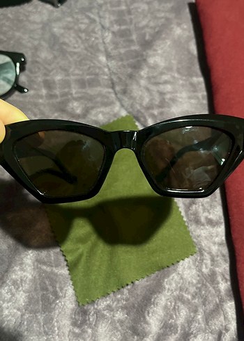 Kadın Siyah Gotik Minimalist Gözlük - Görsel 3