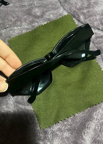 Kadın Siyah Gotik Minimalist Gözlük - Görsel 2