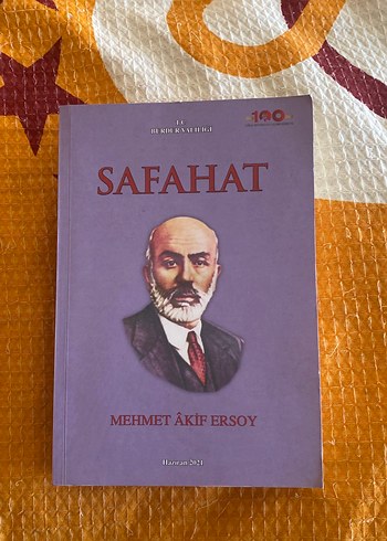 Safahat - Mehmet Akif Ersoy Biyografi Kitabı