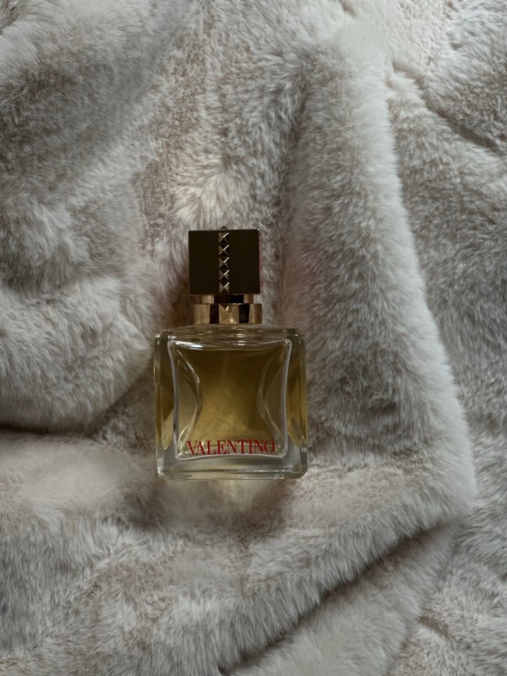 Valentino Kadın Parfümü - Görsel 2