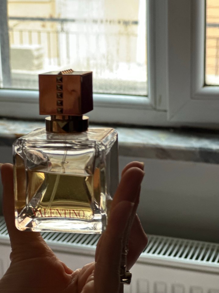 Valentino Kadın Parfümü - Görsel 4