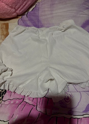 LC Waikiki Fırfırlı Beyaz Keten Mini Şort