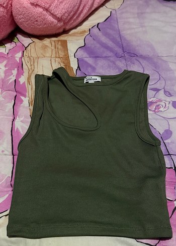 Diğer V Yaka Haki Spor Kadın crop