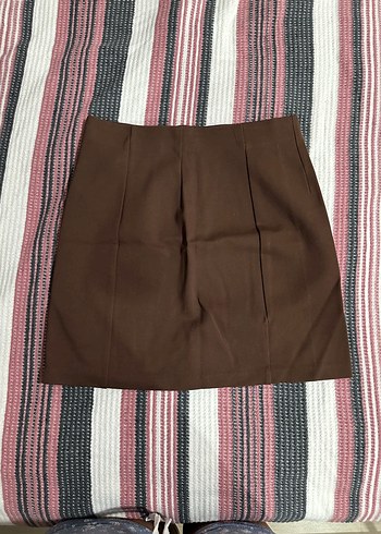 Kahverengi Pilili Midi Kadın Etek