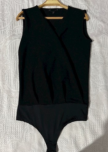 Siyah V Yaka Kolsuz Body