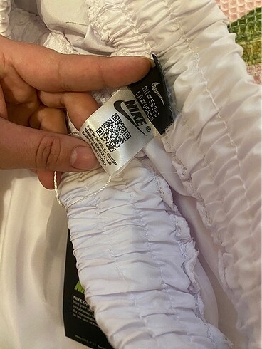 m Beden NIKE PARAŞÜT PANTOLON