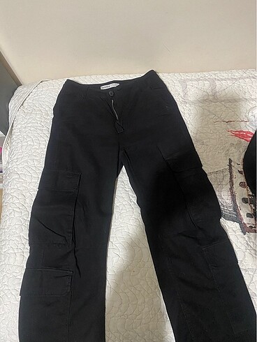 BERSHKA KARGO PANTOLON