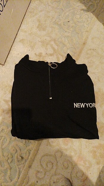Fermuarlı sweatshirt