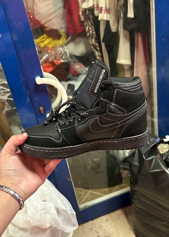 40 Beden Siyah Erkek Spor Ayakkabı Velcro Bantlı