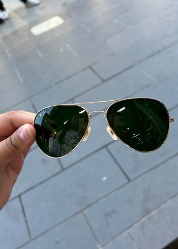 Ray Ban Şeffaf Altın Çerçeveli Klasik Kadın Güneş Gözlüğü