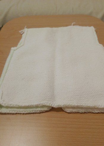 Beyaz El Örgüsü Bebek yelegi - Görsel 4