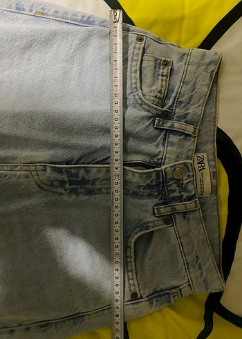 Zara Yırtık Desenli Bol Kesim Kadın Kot Pantolon - Görsel 4