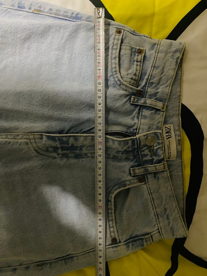 Zara Yırtık Desenli Bol Kesim Kadın Kot Pantolon - Görsel 4