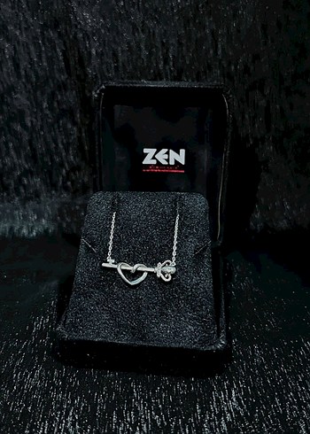 0,01 Karat Gümüş ZEN Anahtar Pırlanta Kolye - Görsel 4