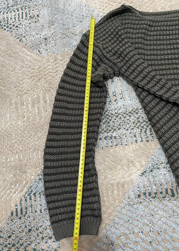 Stradivarius Kayık Yaka Kazak - Görsel 5