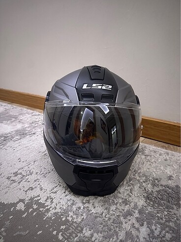 LS2 motor kaskı