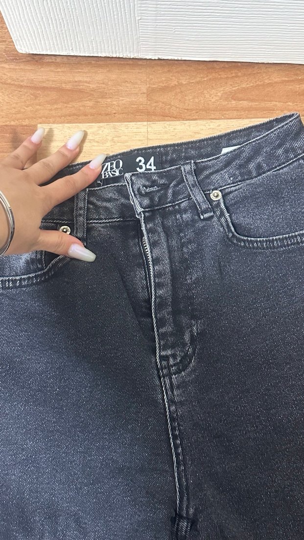 Siyah Kadın Kot Pantolon - Görsel 3