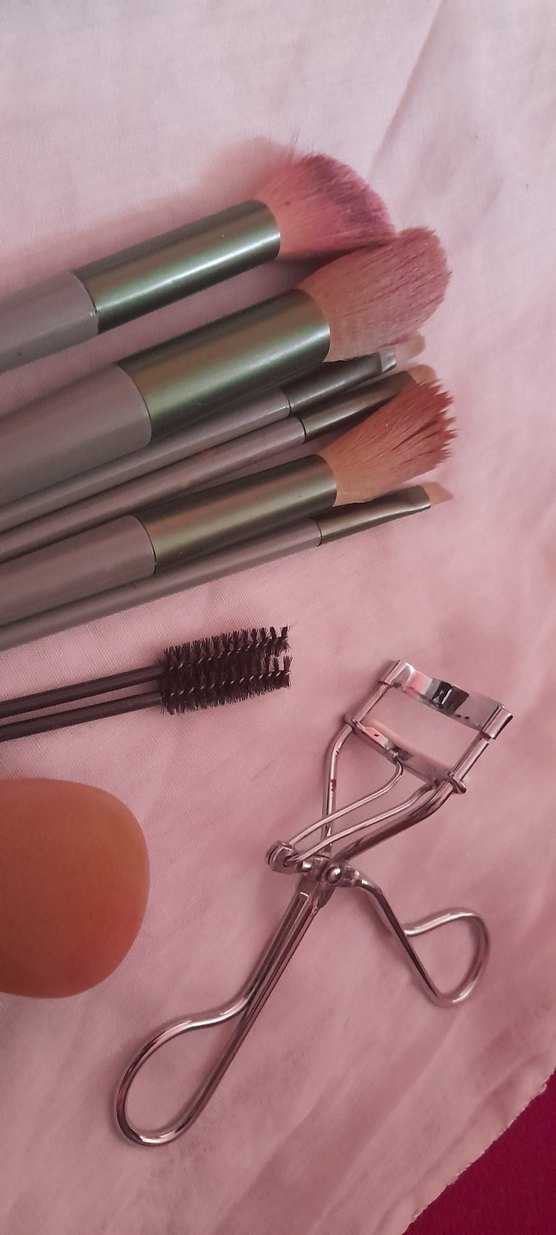 Pembe ve Gri Makyaj Fırça Seti - Görsel 3