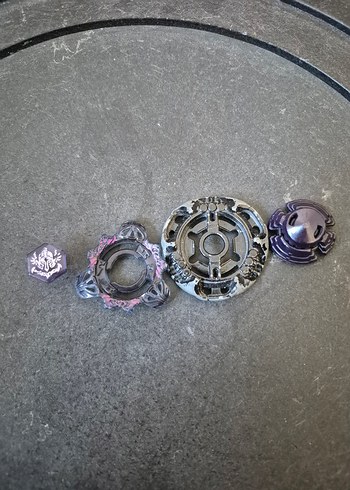 Beden Beyblade Gravity Destroyer Hasbro