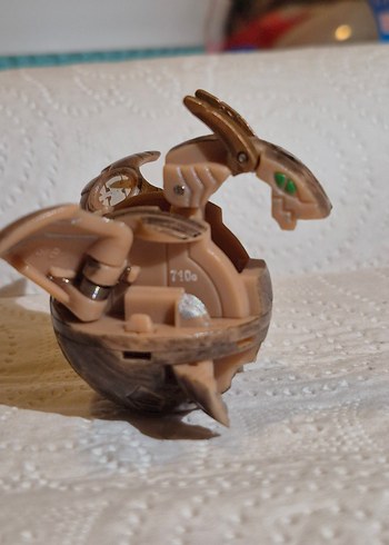 Bakugan Subterra Hyper Dragonoid