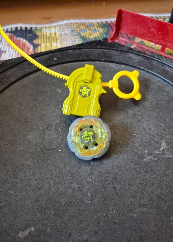 Beyblade Rock Giraffe Orijinal Hasbro
