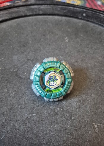  Beden Beyblade Counter Leone Hasbro