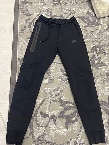 Nike Orijinal Tech Fleece