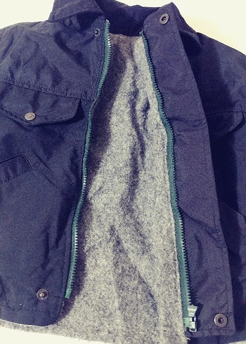 Erkek Çocuk siyah mont - Görsel 2