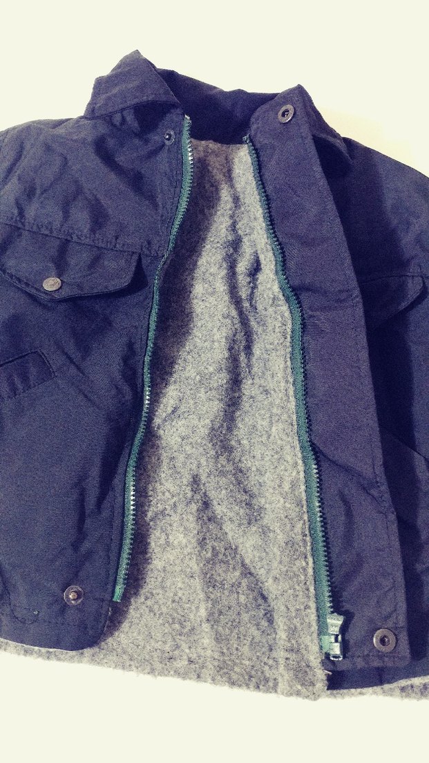 Erkek Çocuk siyah mont - Görsel 2