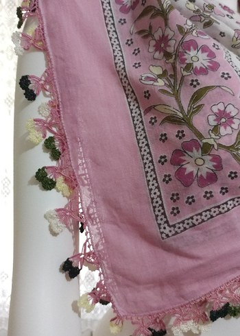 Pembe oyalı yazma - Görsel 4