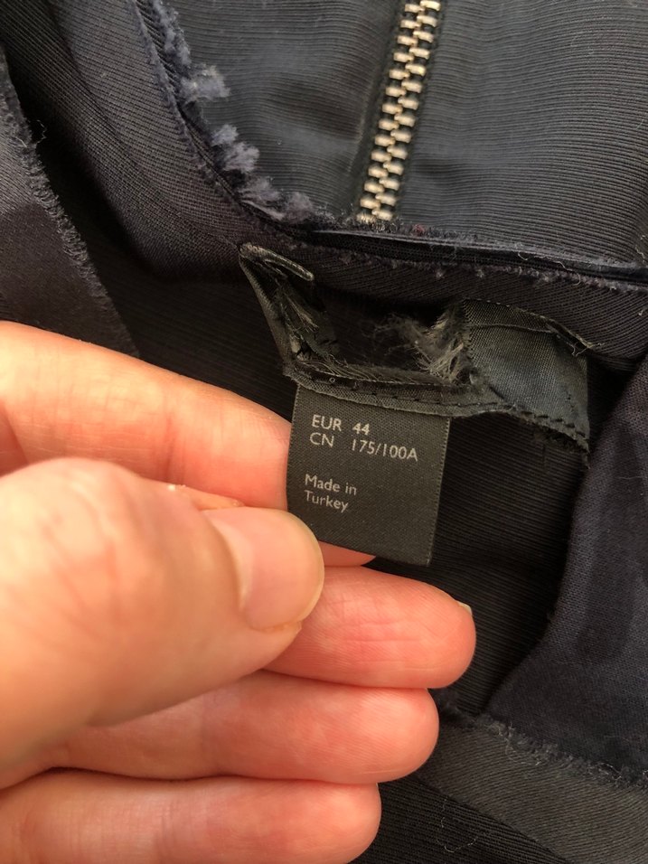 Trençkot Kumaşı Arkası Fermuarlı Siyah Elbise - Görsel 5