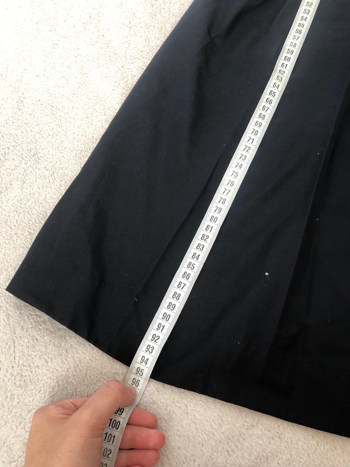 Trençkot Kumaşı Arkası Fermuarlı Siyah Elbise - Görsel 4