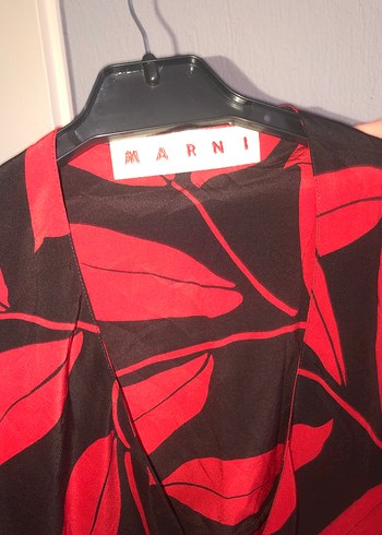 Marni Yaprak Desenli V Yakalı Kadın Bluz - Görsel 6