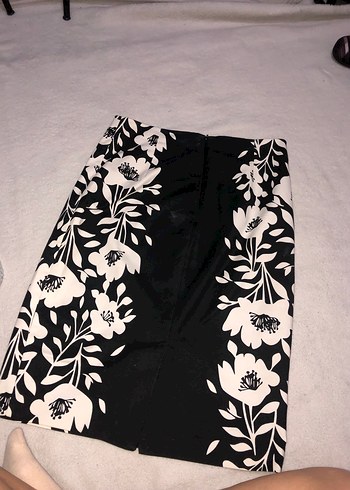 Baskılı Siyah Midi Kalem Etek - Görsel 2