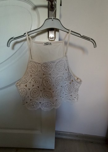 Beyaz Nakışlı Dantel Mini Bohem Crop Top