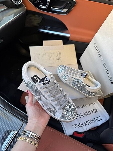 Golden goose