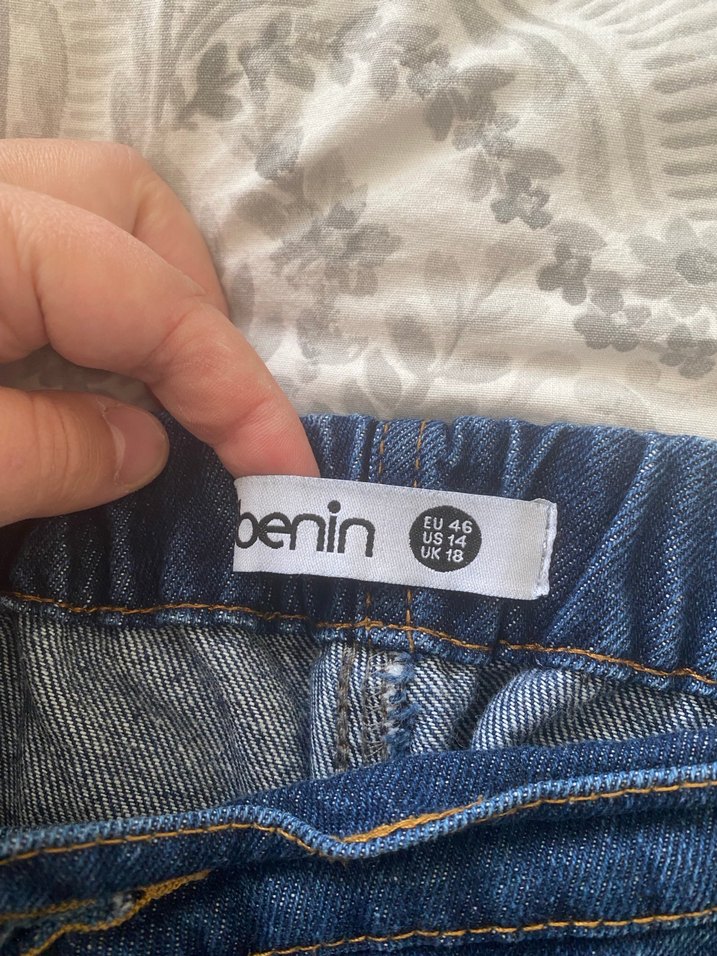 Kadın Mavi Denim Geniş Kesim Midi Jean - Görsel 3