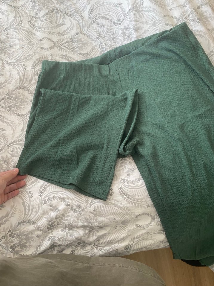 Yeşil Kadın Keten Pilili Midi Pantolon - Görsel 2