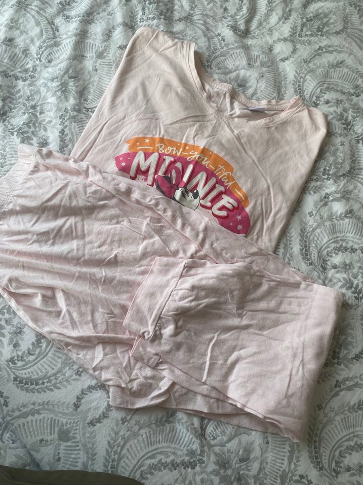 Pembe Baskılı Pijama Takımı - Görsel 3