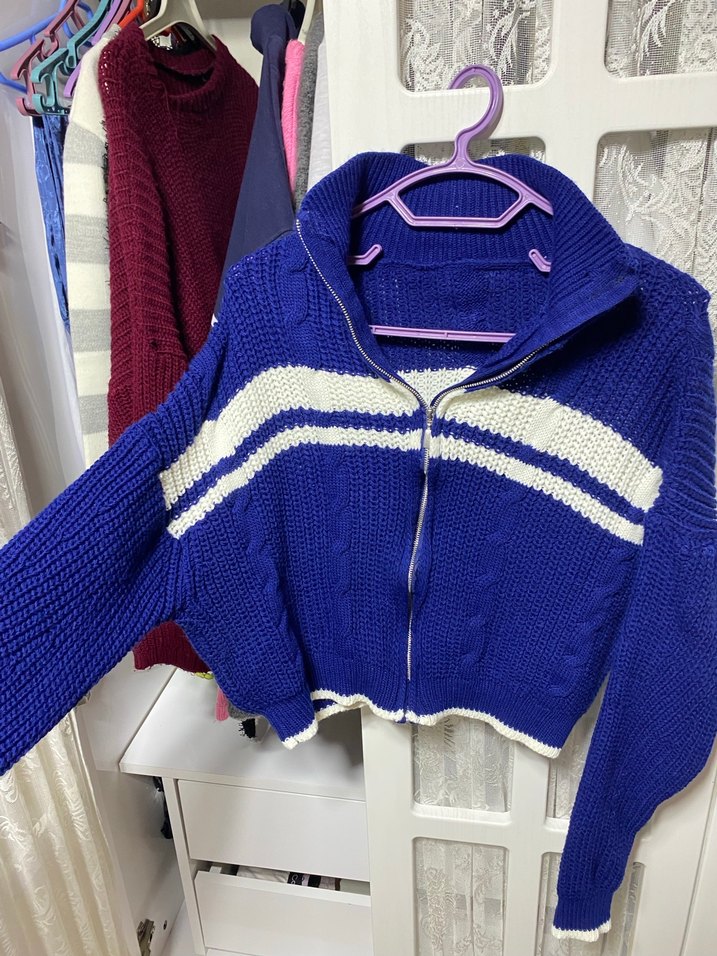 Mavi Yüksek Yakalı Örgü Kadın Kazak - Görsel 2