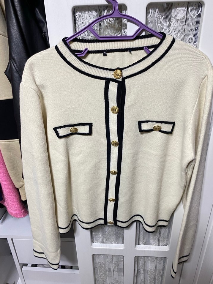 Düğmeli Beyaz Midi Kadın Hırka takım - Görsel 3