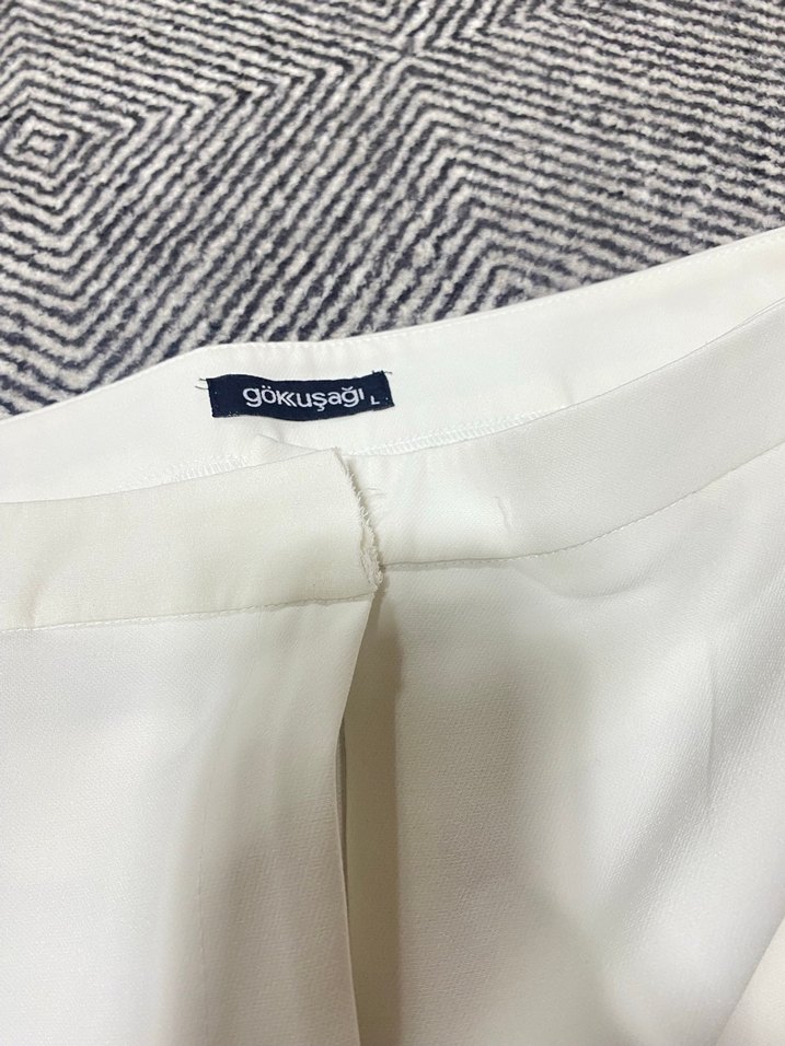 Beyaz Midi Kadın Kumaş Pantolon - Görsel 4
