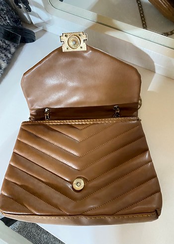 Zincir Detaylı Kahverengi Deri Kadın Çanta - Görsel 2