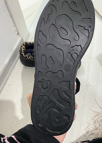 Yılan Desenli Siyah Kadın Spor Ayakkabı - Görsel 5