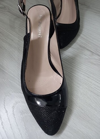 40 Beden Siyah simli stiletto