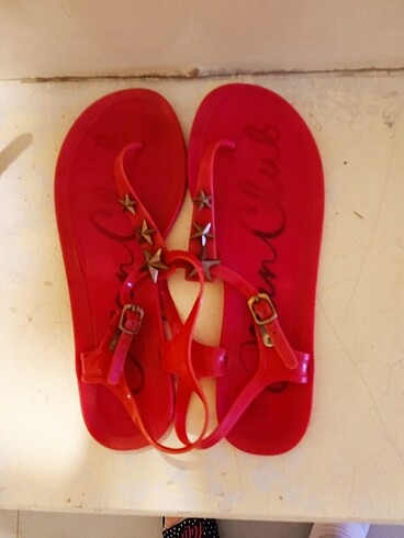 Spor sandalet
