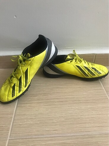 42 Beden sarı Renk Adidas F5 Krampon