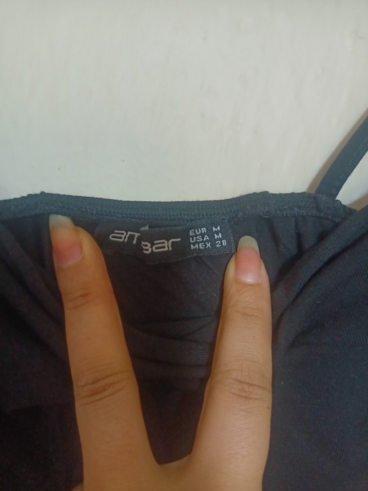 Kadın Siyah Keten İnce Askılı Midi Atlet - Görsel 2