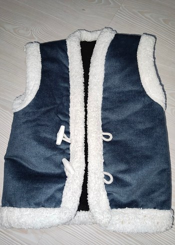 Erkek Çocuk Gri Kürklü Mavi Yelek - Görsel 4